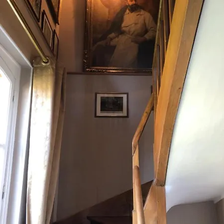 Hotel La Maison Des Trois Forets Ermenonville