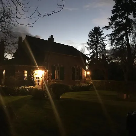 La Maison Des Trois Forets