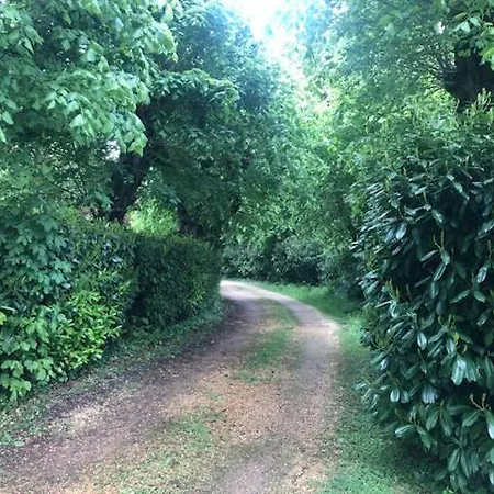 La Maison Des Trois Forets 3* Ermenonville